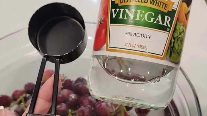 how to wash grapes